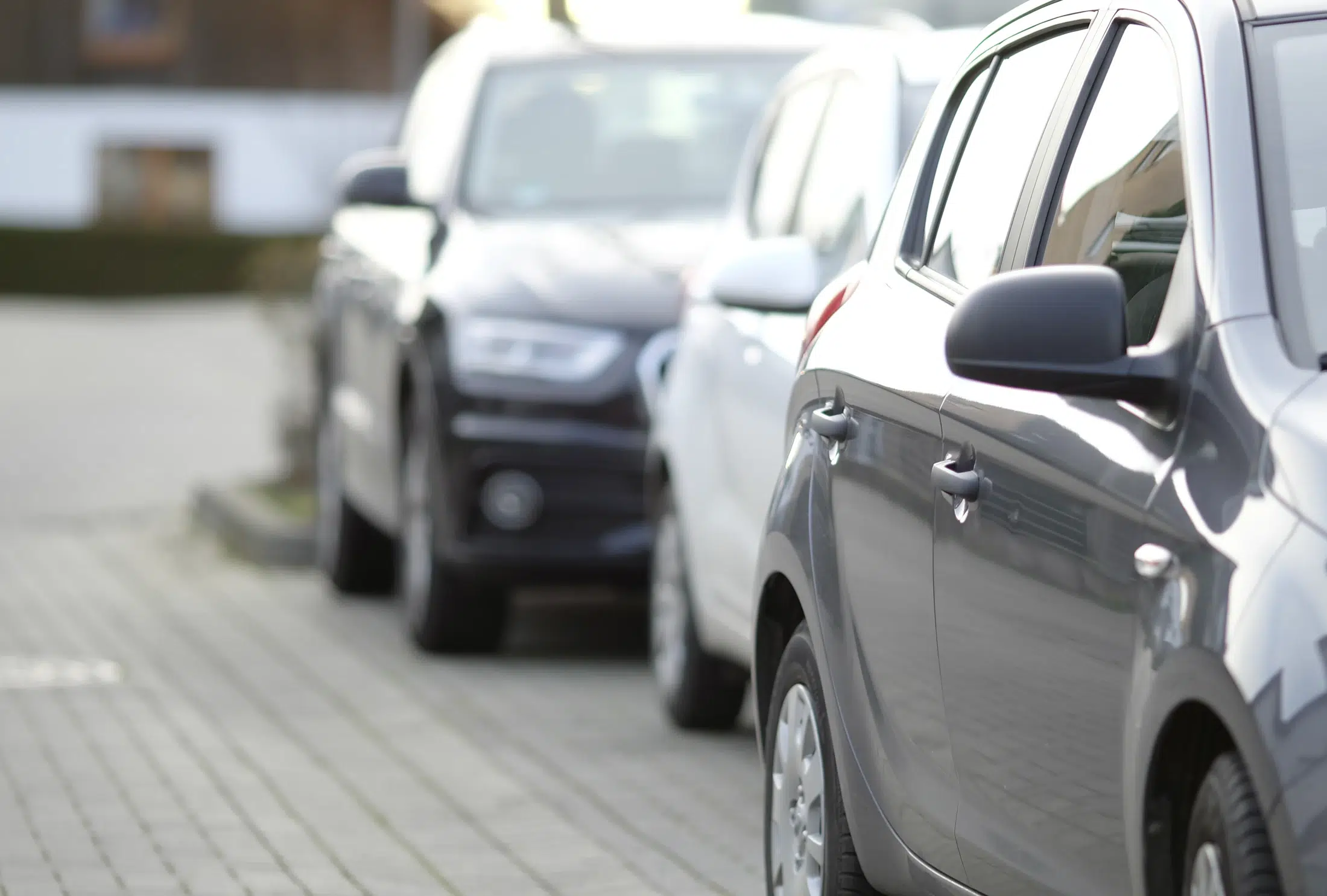 geräumiger Parkplatz für Gäste