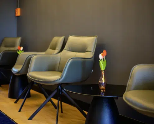 Gemütliche Loungeecke im Lobbybereich